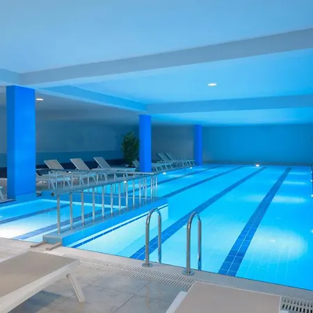 Albahir Deluxe Hotel