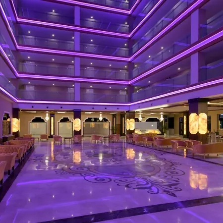 Albahir Deluxe 5* Turkler